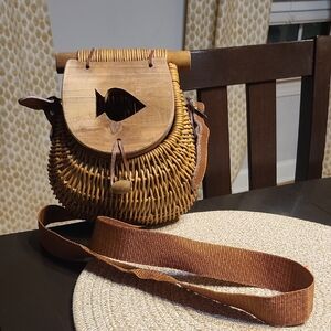 Vintage Handwoven New England Creel Fly Fishing Wicker Crossbody Bag